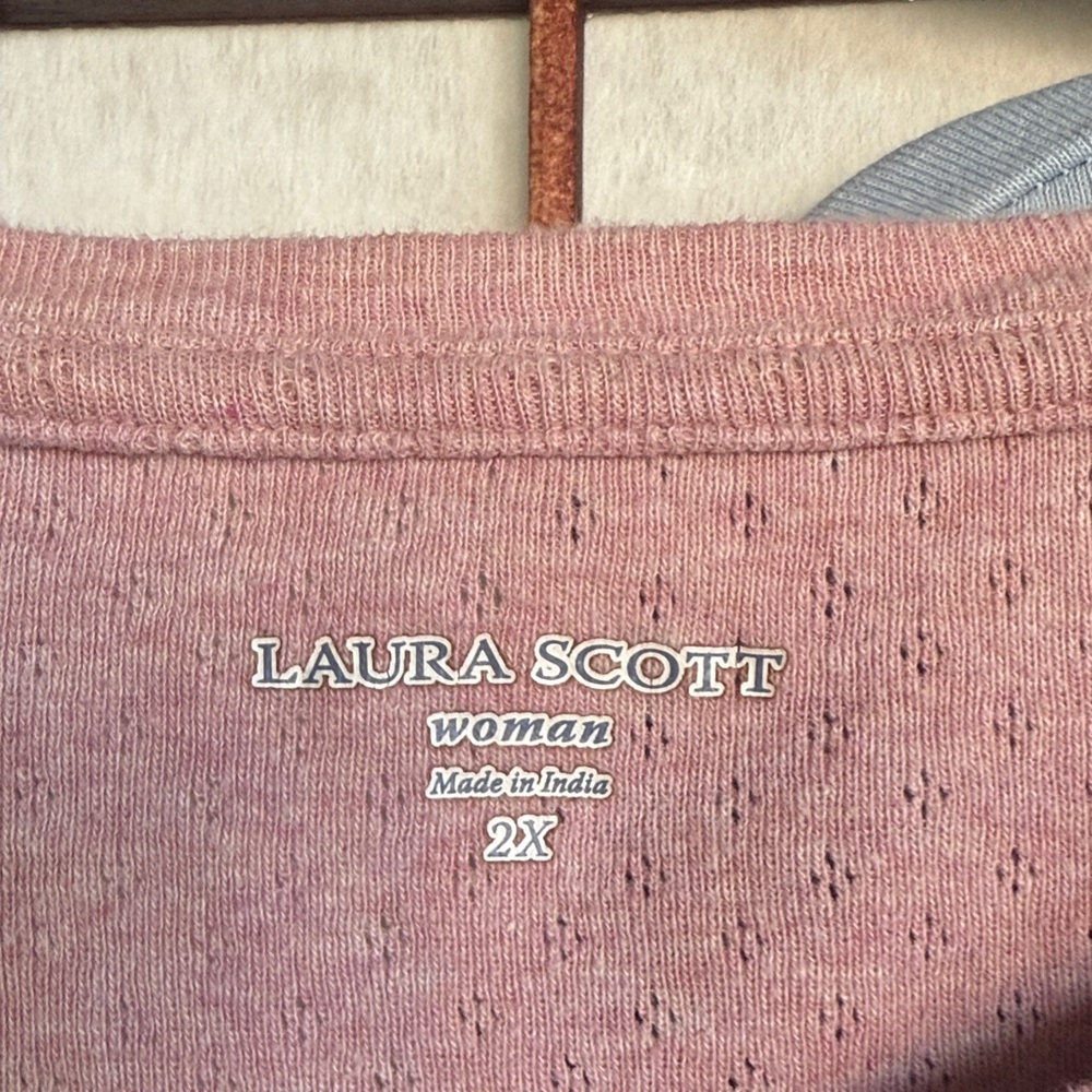 Bundle of Tops, size XXL 2X - Picture 2 of 10